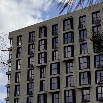 Соборна вул., (Будинок 1)