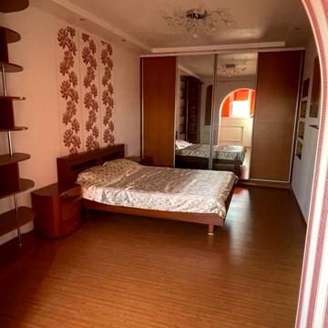 Васильченка вул., 10-А