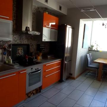 Відпочинку вул., 12