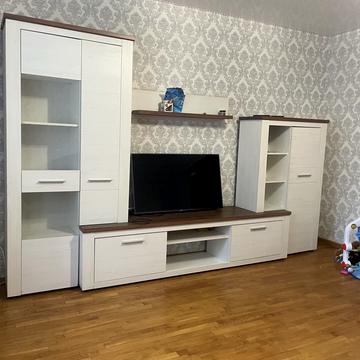 Запорізька вул., 21