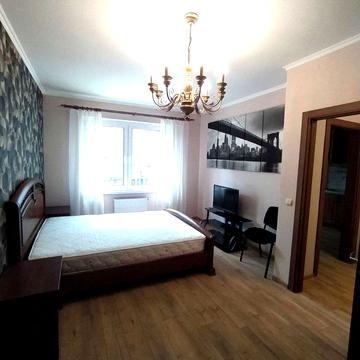 Бориса Гмирі вул., 20