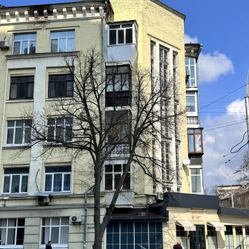 Князів Острозьких вул. (Московська), 44