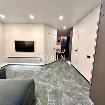 Запорізьке шосе, 32а