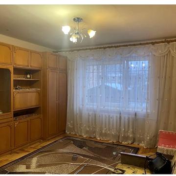 Симона Петлюри вул. (), 2