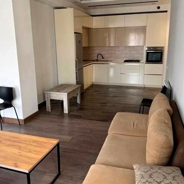 Новознесенська вул., 2