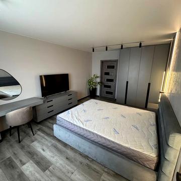 Ревуцького вул., 54