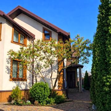 Левадна вул., 20В