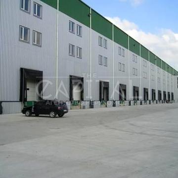 Героїв Майдану вул., 18