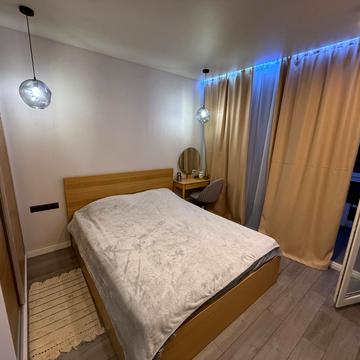 Зарічна вул., 2 к1