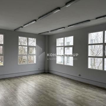 Святослава Хороброго вул., 5