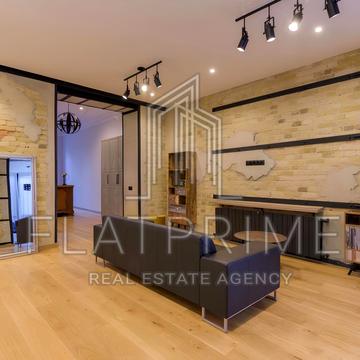 Назарівська вул. (Вєтрова), 9