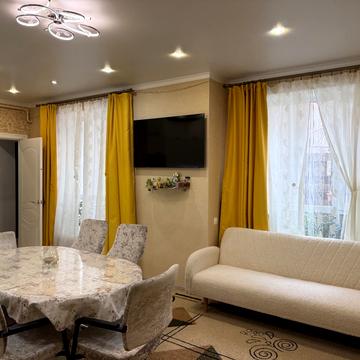 Вишнева вул., 16