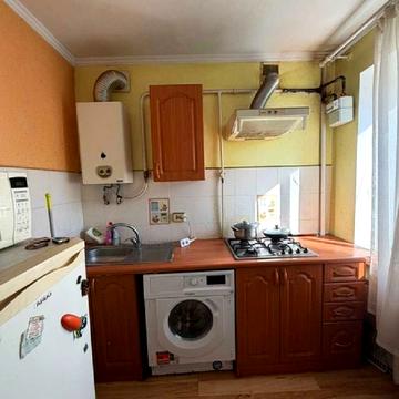 Троїцька вул., 4