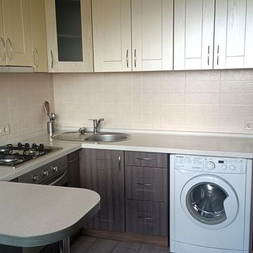 Академіка Вернадського бульв., 87