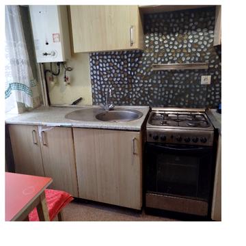 Астрономічна вул., 25