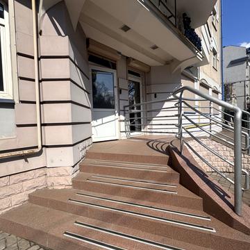 Турівська вул., 29