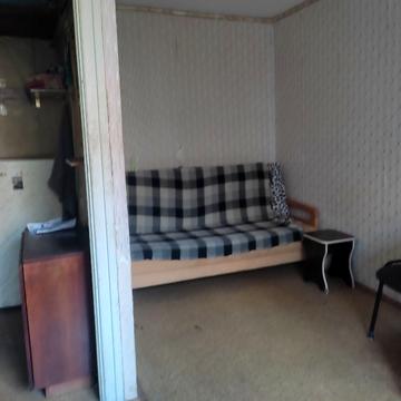 Академіка Корольова вул., 2