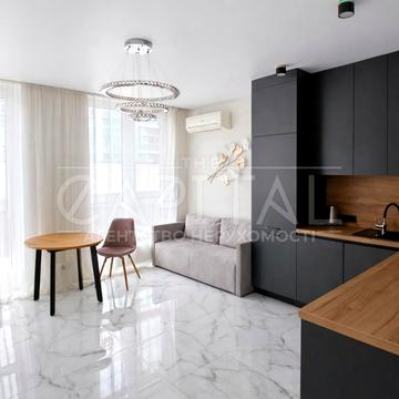 Віктора Некрасова вул. (Північно-Сирецька), 10