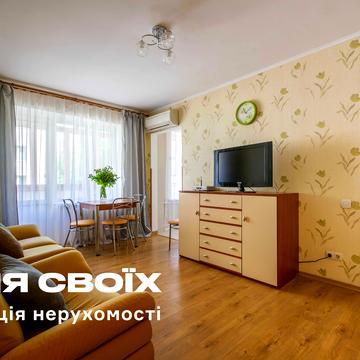 Велика Васильківська вул. (Червоноармійська), 122