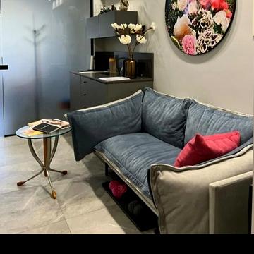 Набережна Перемоги вул., 68-А