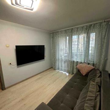 Гната Юри вул., 2