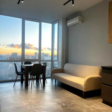 Бульварно-Кудрявська вул. (Воровського), 17