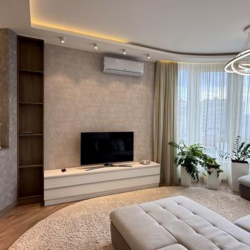 Добровольців вул. (Маршала Говорова), 8