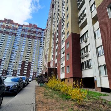 Ясинуватський пров., 11