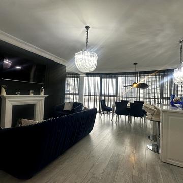 Зарічна вул., 1-Б