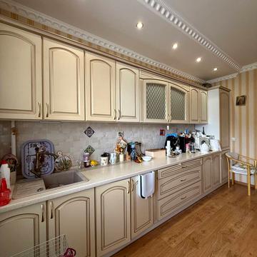 Вишнева вул., 10