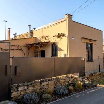 Єнісейська вул.