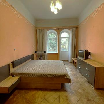 Михайла Туган-Барановського вул., 6