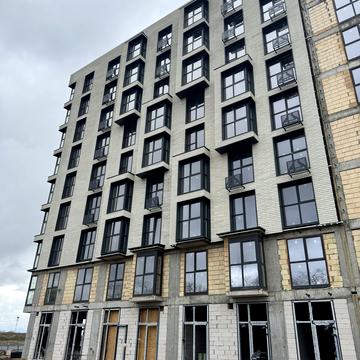 Соборна вул., 1