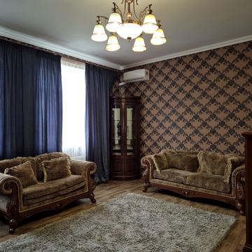 Євгена Коновальця вул. (Щорса), 44-А