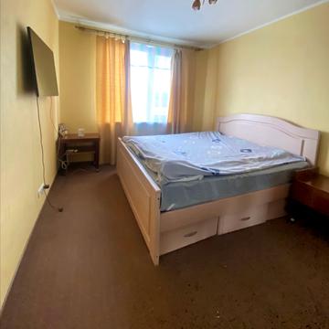 Павла Тичини просп., 13