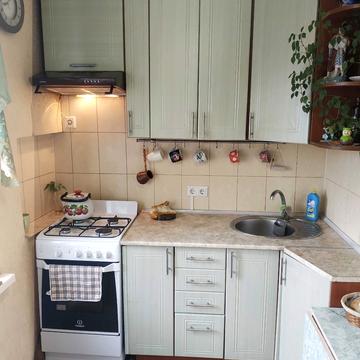 Костанайська вул., 10