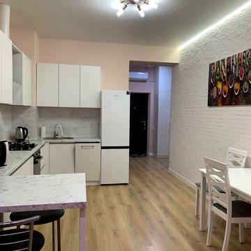 Олексія Вадатурського вул. (Маршала Малиновського), 18б