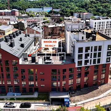 Волинська вул., 12