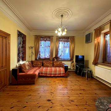 Флотська вул., 3