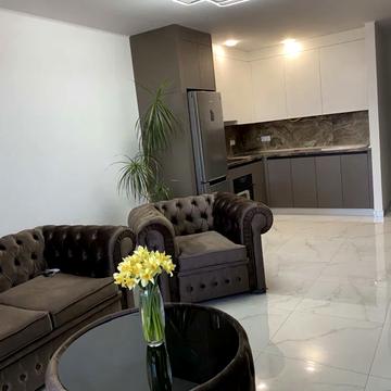 Зелена вул., 204б