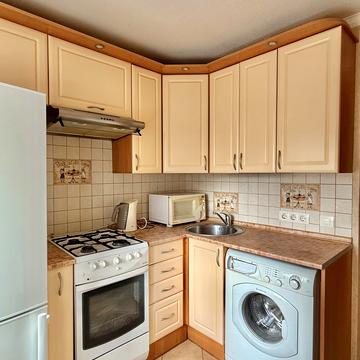 Академіка Шалімова вул. (Героїв Севастополя), 36/1