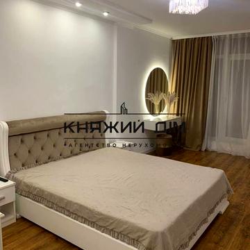 Івана Крамського вул., 9