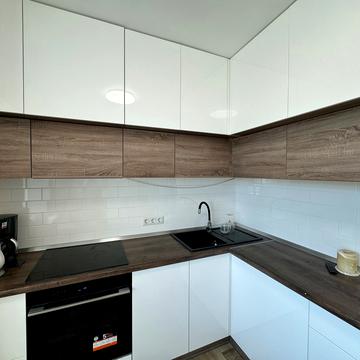 Алматинська вул. (Алма-Атинська), 39-Д