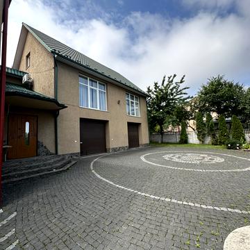 Тополина вул.