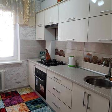 Варшавська вул., 56