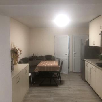 Івана Пулюя вул. (Хотовицького), 7