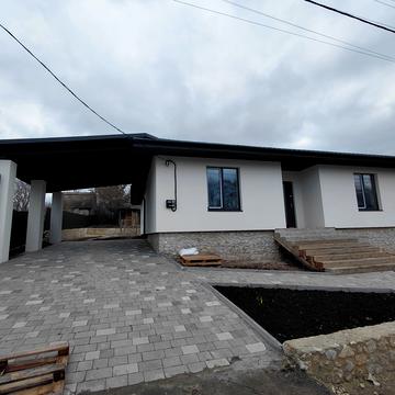 Садова вул., 15-А