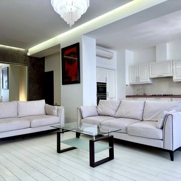 Вячеслава Чорновола просп. (), 67в