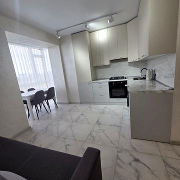 Миру вул., 100-А