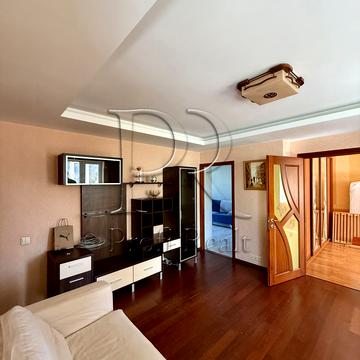 Володимирська вул., 89/91